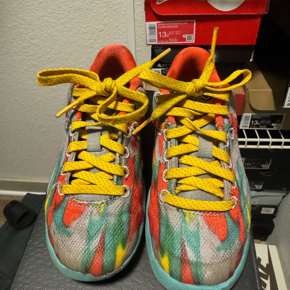 Kids Kobe Bryant sneakers